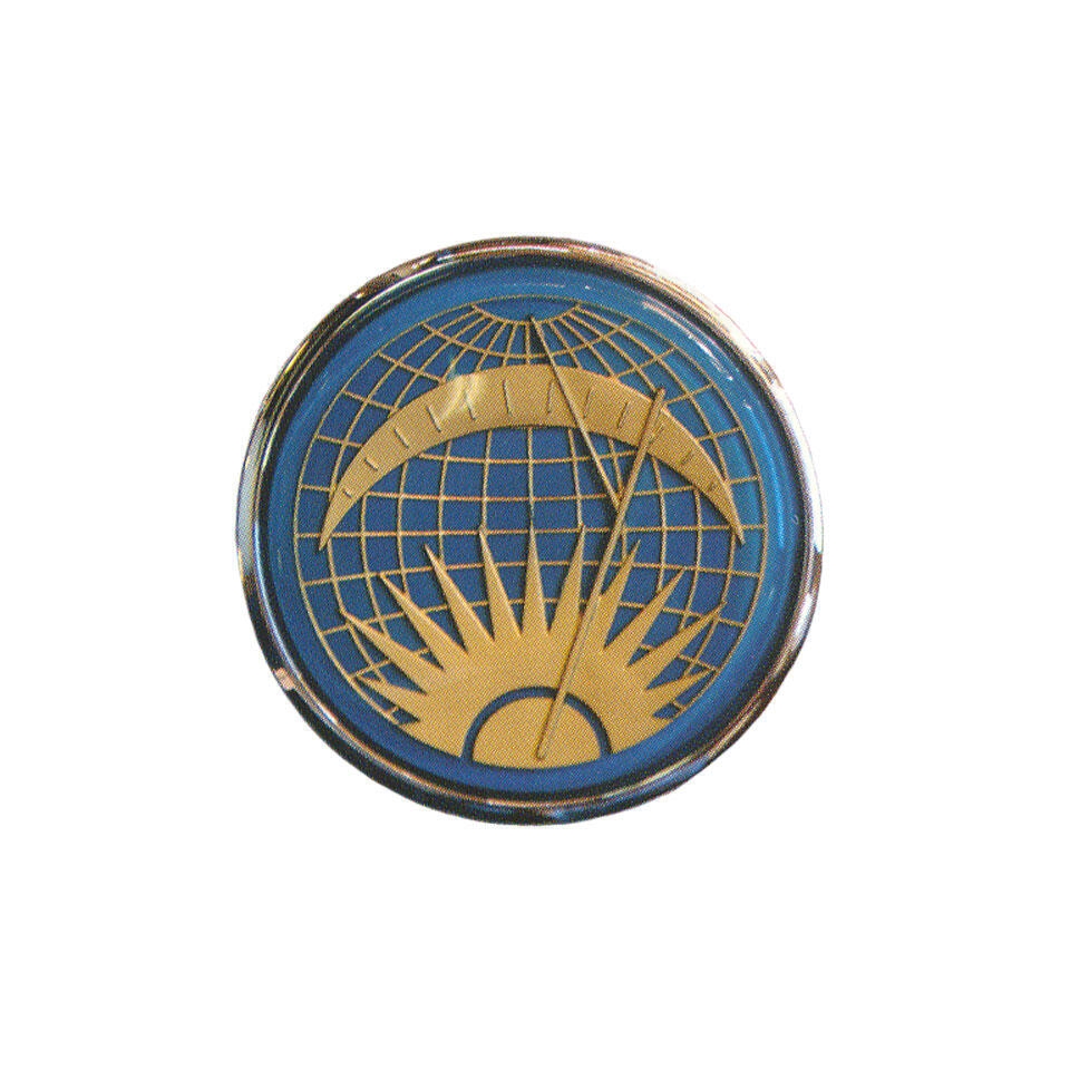 Claxondop Sun & Moon. Kever T/M 7/1955 (vervanger voor origineel). + (Petri) Banjo stuurwielen 