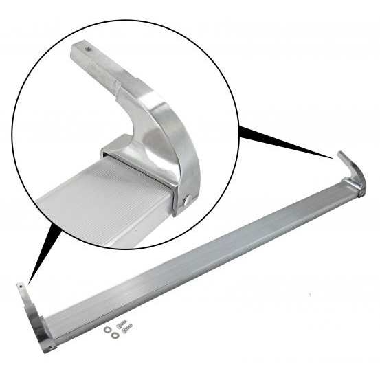 Instaptrede onder laaddeuren. Bus T/M 7/1979 