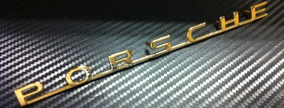 Sierlijsten en emblemen