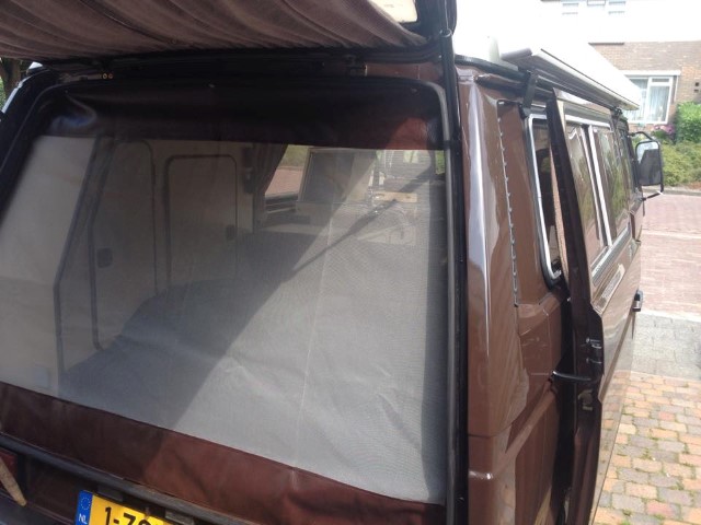 Achterklep hor Bruin incl. montage materiaal zonder rits T25 / T3