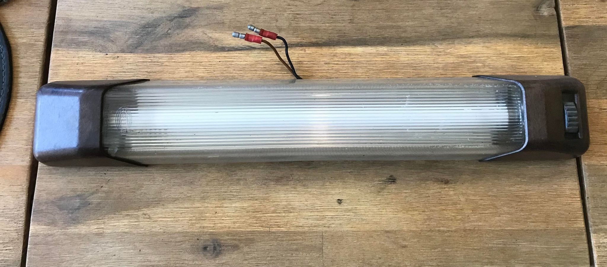 Originele Hella binnenverlichting T25 / T3 bruin
