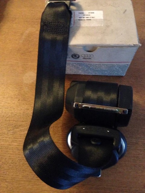 Gordel achterin rechts Lupo / Arosa 6X0857806G origineel 