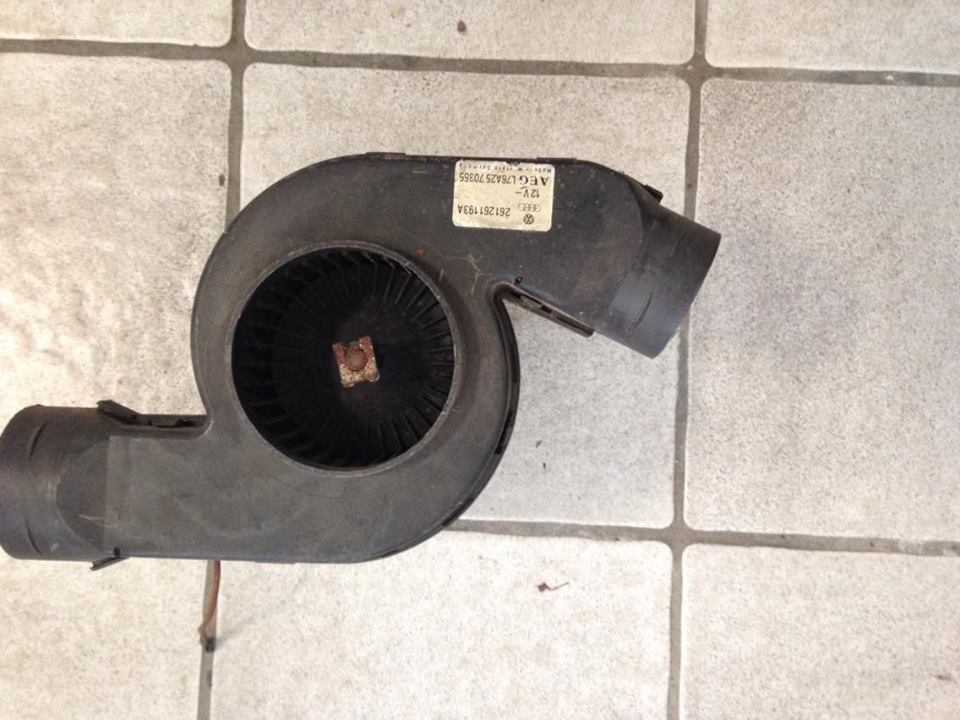 Gebruikte ventilatormotor T2B 261261193A 