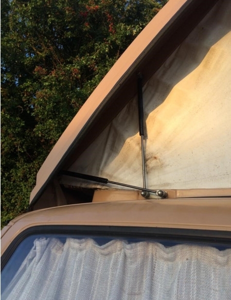 Gasveer 500NM voor Devon hefdak (per stuk) T3 bus 