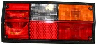 Achterlicht lens Europees oranje/rood/helder rechts. T25/T3 bus 251945112D MET E-keur